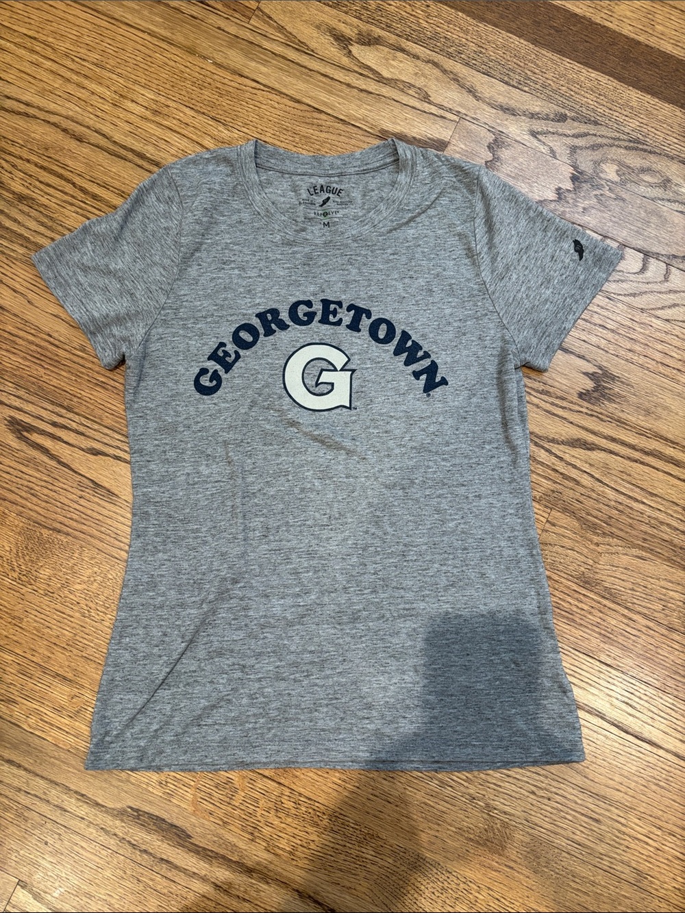 League Women's Georgetown University Gray T-Shirt, size Medium